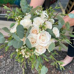 BRIDAL BQT WHIMSICAL IVORY in Kettering, Ohio, near Dayton, OH
